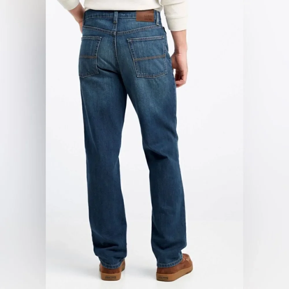 L.L Bean Classic Fit dark washed denim sz 30X34